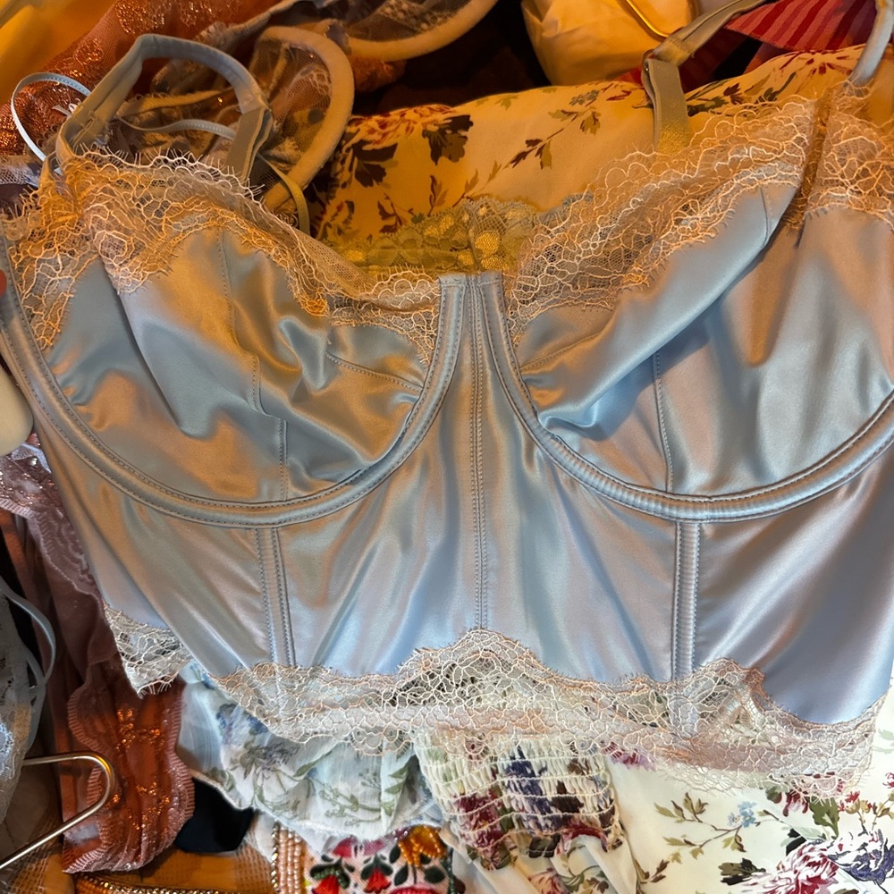 Victorias Secret Light Blue Lace Trim Longline Bralette - Picture 3 of 3